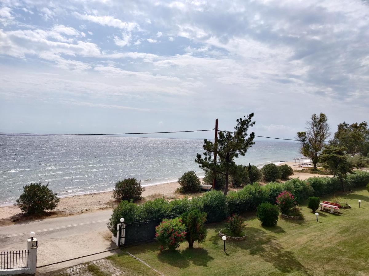 Entire Appartment 50M From Sea - Spiros Metamorfosi  Eksteriør billede