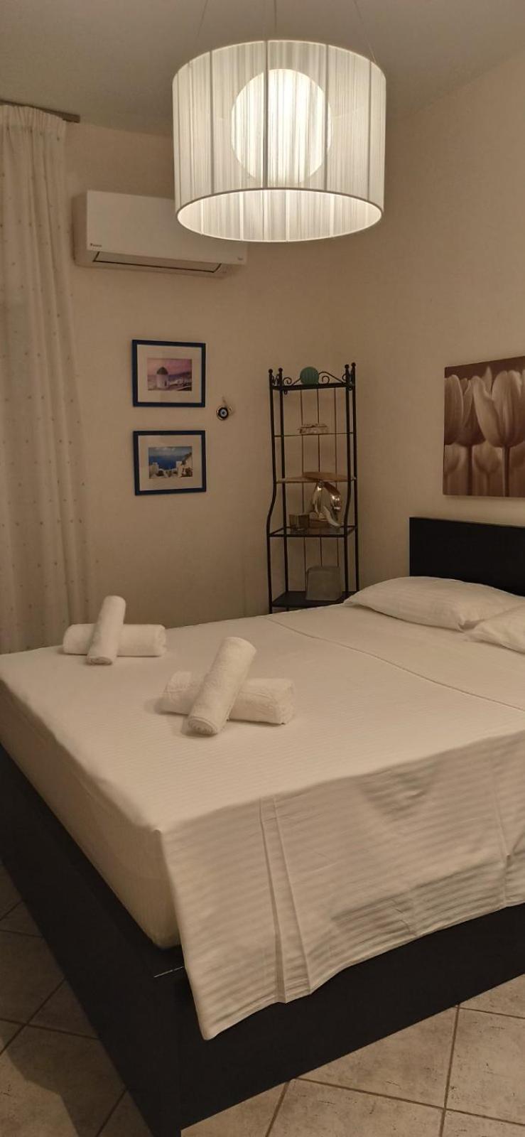 Entire Appartment 50M From Sea - Spiros Metamorfosi  Eksteriør billede